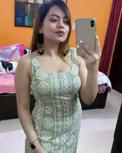 Call Girl in Mannadipet